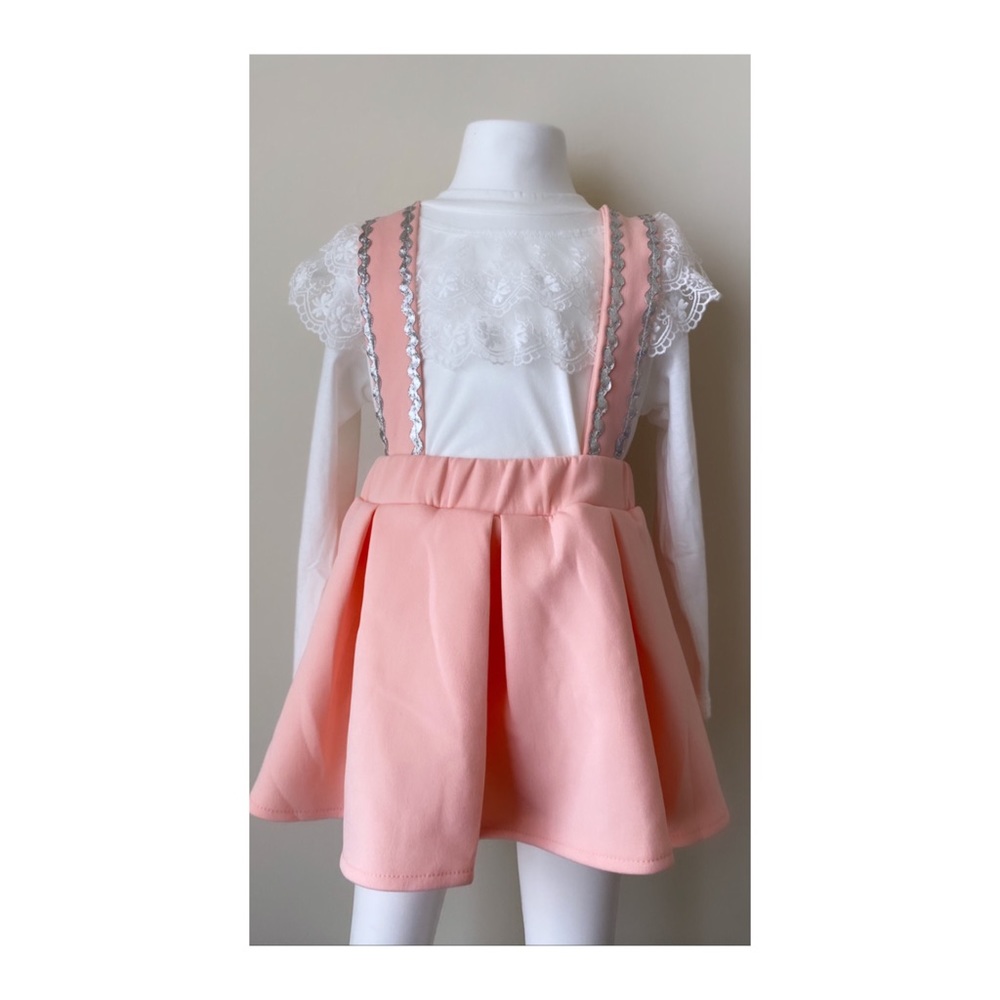 Pink and white set